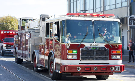 San Francisco, CA - Nov 10, 2024: Unidentified participants in the Veterans Day Parade in downtown San Francisco. This years theme, a Legacy of Loyalty and Service.のeditorial素材