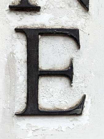 Written Wording in Distressed State Typography Found Letter E Ransom Noteの写真素材
