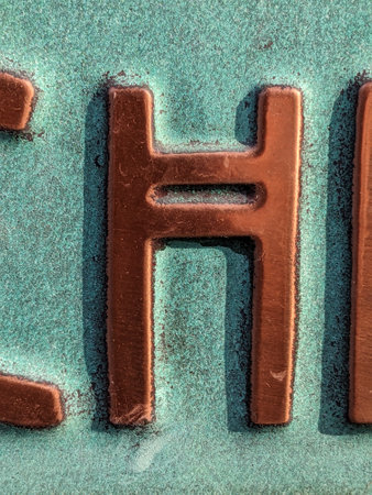 Written Wording in Distressed State Typography Found Letter H Ransom Noteの写真素材