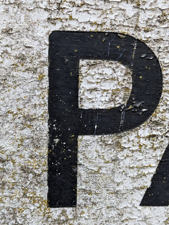 Written Wording in Distressed State Typography Found Letter P Ransom Noteの写真素材