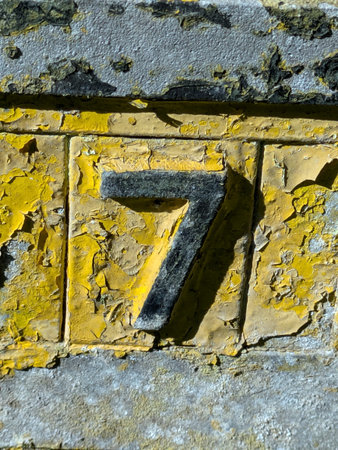 Written Wording in Distressed State Typography Found Ransom Number 7 Sevenの写真素材