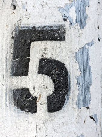 Written Wording in Distressed State Typography Found Number 5 Fiveの写真素材