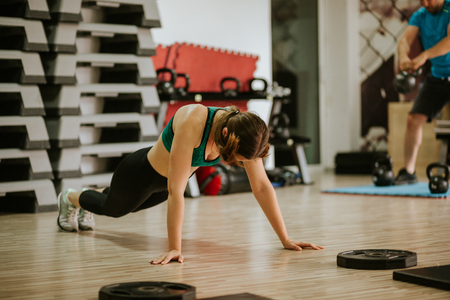 cross fitness group training workout. functional trainingの写真素材