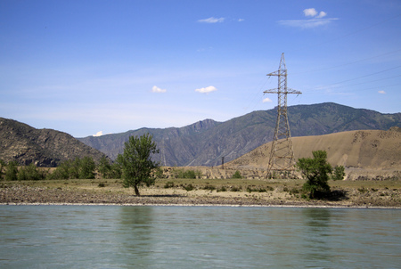 SIBERIA, RUSSIA - JUNE 10, 2012: Mountain river Katun, Altai mountains, RussiaSIBERIA, RUSSIA - JUNE 10, 2012: Mountain river Katun, Altai mountains, Russiaのeditorial素材