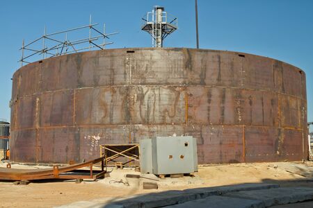 initial stage of Assembly of the tank in petrochemical plantの写真素材