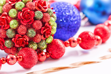 Decorations for Christmas trees and gold chain snake nettingの写真素材