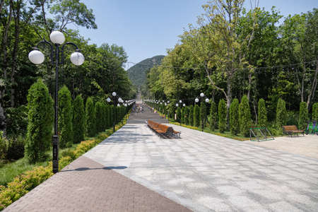 ZHELEZNOVODSK - JULY 04: Bottom view of the staircase with fountains and flower beds in the resort park. July 04, 2021 in Zheleznovodsk, Russia.のeditorial素材