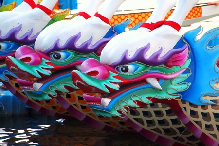 KAOHSIUNG, TAIWAN - JUNE 11: Decorated dragon boats on the Love River in Kaohsiung are ready for the Dragon Boat Festival on June 11, 2013 in Kaohsiungのeditorial素材