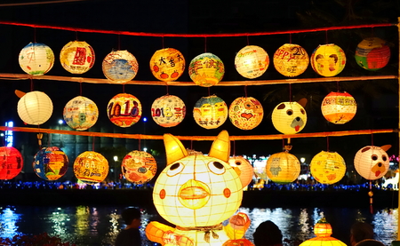 KAOHSIUNG, TAIWAN -- FEBRUARY 19, 2018: Colorful lanterns are on display  on the banks of the Love River during the 2018 Lantern Festival to welcome the Year of the Dog.のeditorial素材