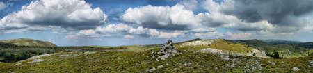 sky; nature; scenics; rock; mountain;の写真素材