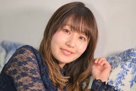 The expression of a pretty Japanese woman