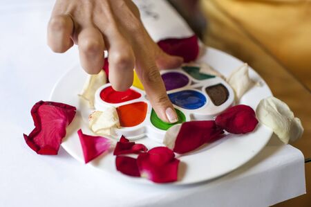 finger painting at the party の写真素材