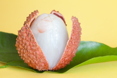Food - Fruits - Closeup of lychee fruit.の写真素材