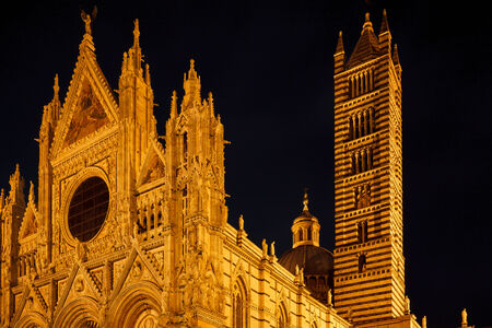 Santa Maria Assunta dome in Siena - Night photography.の写真素材