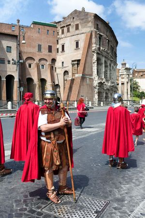 ROME, ITALY - APRIL 19, 2015: Birth of Rome festival - Actors dressed as ancient Roman Praetorian soldiers attend a parade to commemorate the 2,768th anniversary of the founding of Rome.のeditorial素材