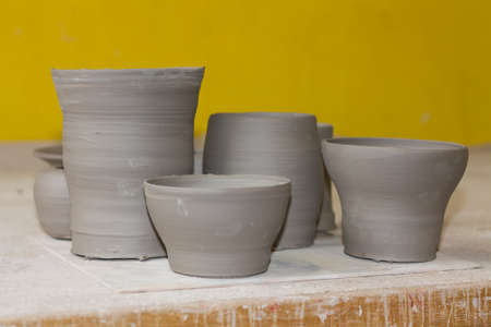 Artisanal pottery and earthwork by hand