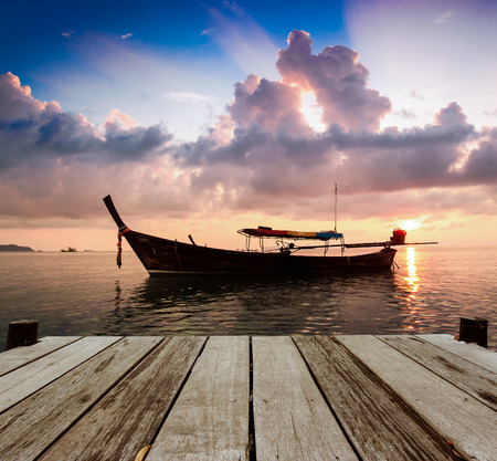 Sunset at Kho Lipe, Thailandの写真素材