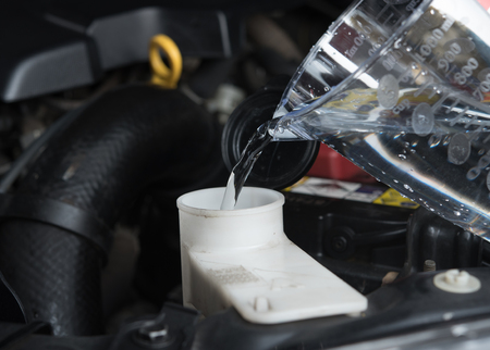 Filling water to the windscreen Washer tank