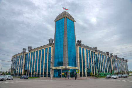 GROZNY, RUSSIA - SEPTEMBER 29, 2021: Grozny State Oil Technical University. Main entranceのeditorial素材