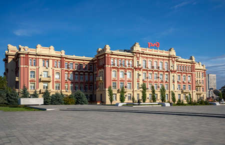 ROSTOV-ON-DON, RUSSIA - OCTOBER 03, 2021: The building of the Administration of the North Caucasus Railway on Theater Square. Rostov on Don, Russiaのeditorial素材