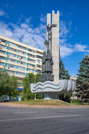 VOLGOGRAD, RUSSIA - SEPTEMBER 19, 2021: Monument to the founders of Tsaritsyn-Volgograd close-up. Russiaのeditorial素材
