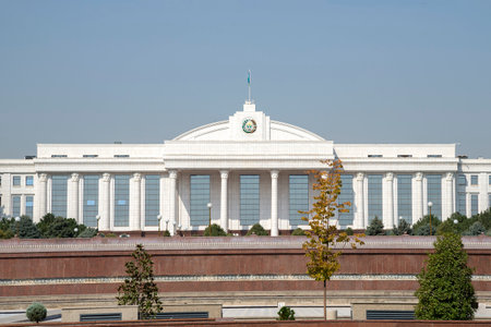 TASHKENT, UZBEKISTAN - SEPTEMBER 17, 2022: The building of the Senate of the Republic of Uzbekistan. Tashkentのeditorial素材