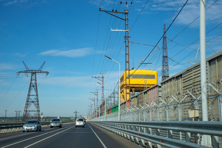 VOLGOGRAD, RUSSIA - SEPTEMBER 19, 2021: Highway along the Volgograd Hydroelectric dam, Russiaのeditorial素材