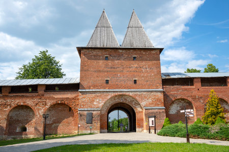 ZARAYSK, RUSSIA - JUNE 16, 2023: Nikolskaya Tower of the ancient Zaraisk Kremlin, Moscow region. Russiaのeditorial素材