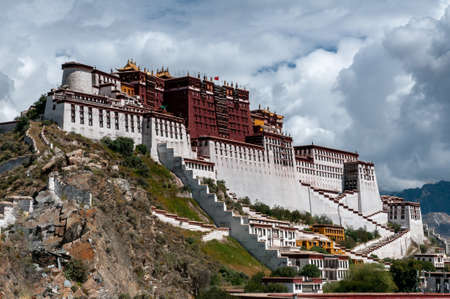The Potala Palace panorama viewのeditorial素材
