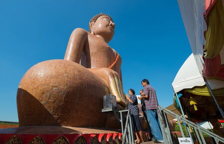 Nakhonpratom province, Thailand - November 21, 2016: Big buddha statue(Luang Por SomWang) at Wat Klang Bang Phra Temple, the place for Buddhist come to worshipのeditorial素材