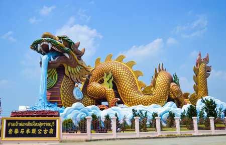 City Pillar Shrine, Suphan Buri Province, Thailand, 13/04/2019のeditorial素材