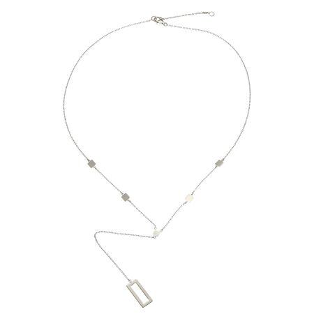 A silver chain with tablets on white backgroundの写真素材