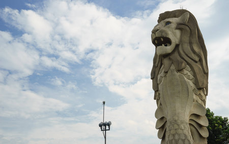 Huge Singapore merlion symbol on the island of Sentosaのeditorial素材