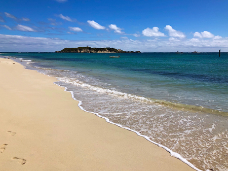 Quite and peaceful sandy beach at Hamelin Bay, Western Australiaの写真素材