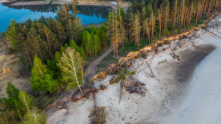 The coast of the Ob Novosibirsk reservoir from a bird's-eye view. Berdsk, Novosibirsk Region, Western Siberia, Russiaの写真素材