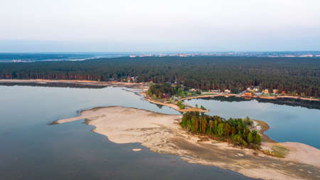 The coast of the Ob Novosibirsk reservoir from a bird's-eye view. Berdsk, Novosibirsk Region, Western Siberia, Russiaの写真素材