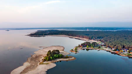 The coast of the Ob Novosibirsk reservoir from a bird's-eye view. Berdsk, Novosibirsk Region, Western Siberia, Russiaの写真素材