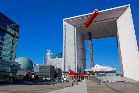 FRANCE, PARIS - OCTOBER, 02, 2016 Grand Arch in La Defenseのeditorial素材