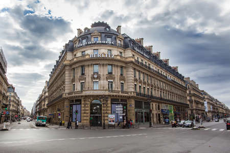 FRANCE, PARIS - OCTOBER, 02, 2016 Streets, buildings and traffic.のeditorial素材
