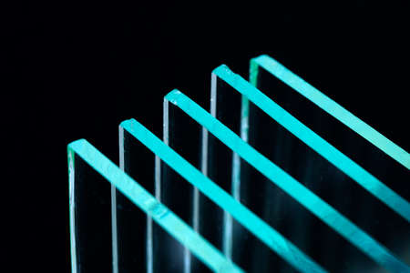 Sheets of Factory manufacturing tempered clear float glass panels cut to size