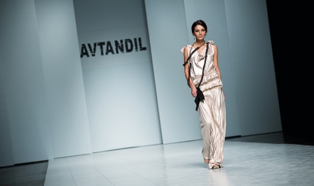 KIEV, UKRAINE - OCTOBER 16: Fashion model wears clothes created by "AVTANDIL" at the 24th Ukrainian Fashion Week on Oct. 19, 2009 in Kiev, Ukraine.のeditorial素材