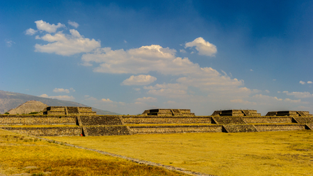 Avenue of the Dead, the Pyramid of the Sun and the Pyramid of the Moon, Teotihuacan, Mexicoの写真素材
