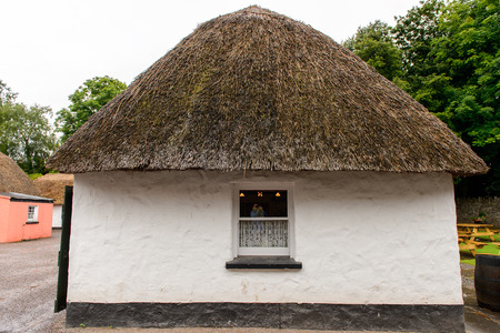 House in Bunratty village (End of the Raite river) is an authentic small village in County Clare, Irelandの写真素材