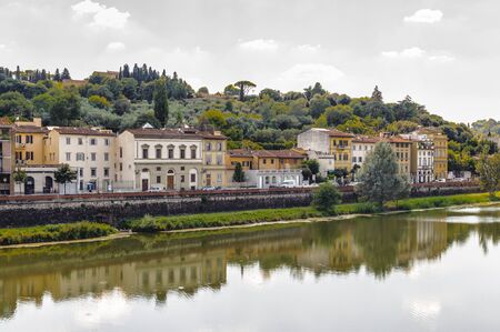 River Arno and the building of Florence, Italyのeditorial素材