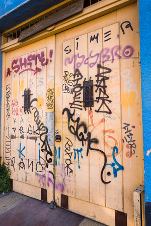 VALPARAISO, CHILE - NOV 9, 2014: Colorful houses of historic part of the Valparaiso, Chile. Valparaiso Historic centre is a UNESCO world heritage siteのeditorial素材