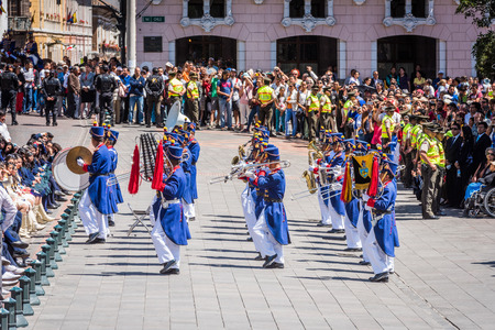 QUITO, ECUADOR - JAN 5, 2015: Unidentified Ecuadorian hussars during a parade in Quito 71,9% of Ecuadorian people belong to the Mestizo ethnic groupのeditorial素材