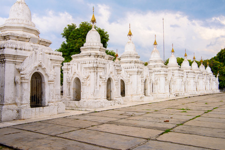Kuthodaw Pagoda (Mahalawka Marazein), (Royal Merit), is a Buddhist stupa, in Mandalay, Burma (Myanmar), that contains the world's largest book.の写真素材
