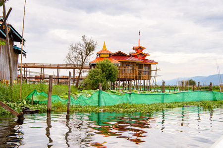 Inpawkhon village over the Inle Sap,a freshwater lake in the Nyaungshwe Township of Taunggyi District of Shan State, Myanmarの写真素材