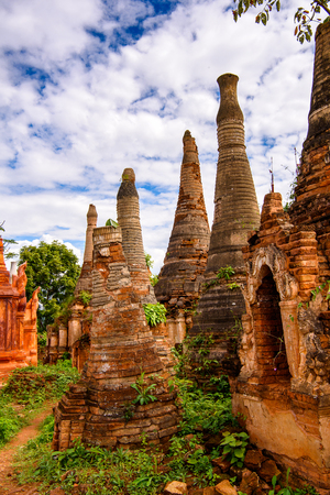 Shwe Indein Pagoda, a group of Buddhist pagodas in the village of Indein, near Ywama and Inlay Lake in Shan State, Burmaの写真素材