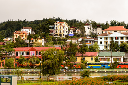 SAPA, VIETNAM - SEP 20, 2014: Architecture of Sapa, Lao Cai, Vietnam.  Sapa is a frontier town and capital of Sapa Districtのeditorial素材